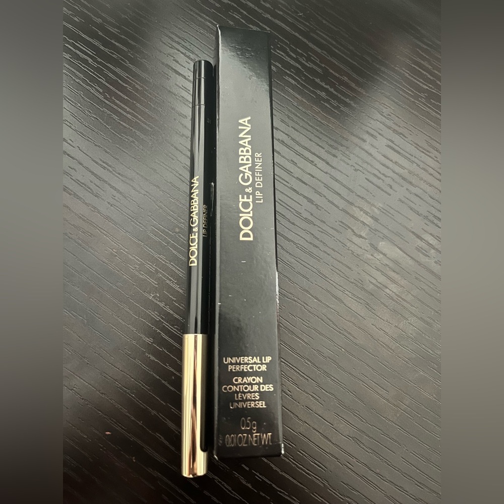 Dolce & Gabbana universal Lip Definer - Picture 5 of 6
